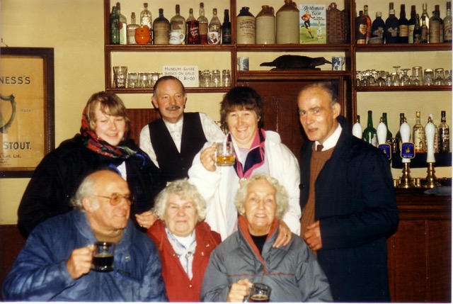 10_26_276 - Tracy, Joan, Uncle Tom, Mac, Grandma & Ali at The Bottle and Glass, Black Country Museum.JPEG